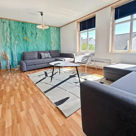 Scenic Escape - 2 Bedroom - 32 * Ставангер