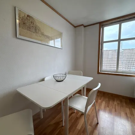 Scenic Escape - 2 Bedroom - 32 Apartament